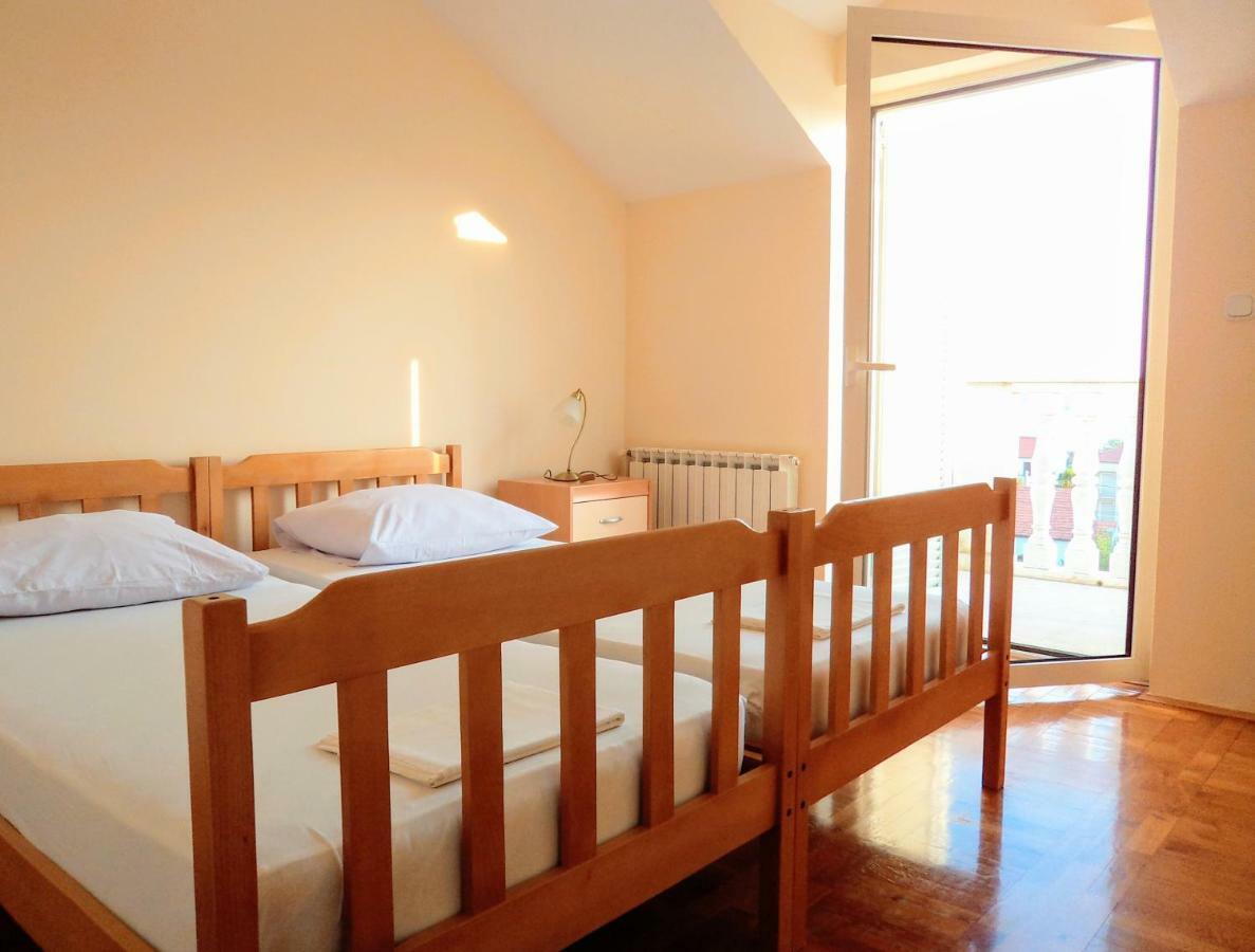 Apartments Andela Свети-Филип-и-Яков Экстерьер фото