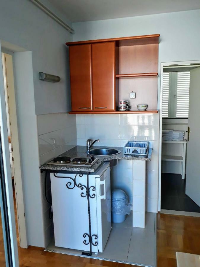 Apartments Andela Свети-Филип-и-Яков Экстерьер фото